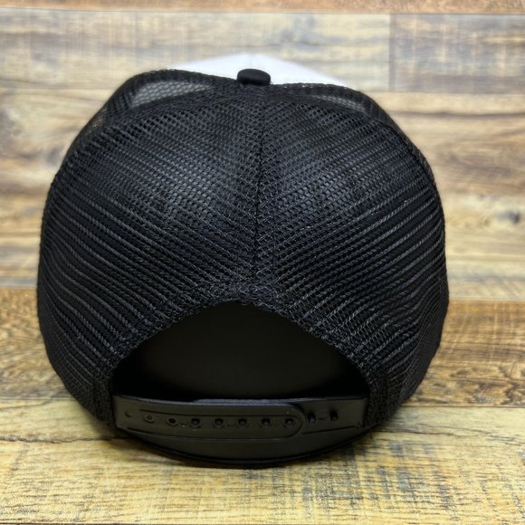 Waffle House Mens Trucker Hat Black Snapback Retro Restaurant Old Logo Ball Cap - Picture 5 of 8